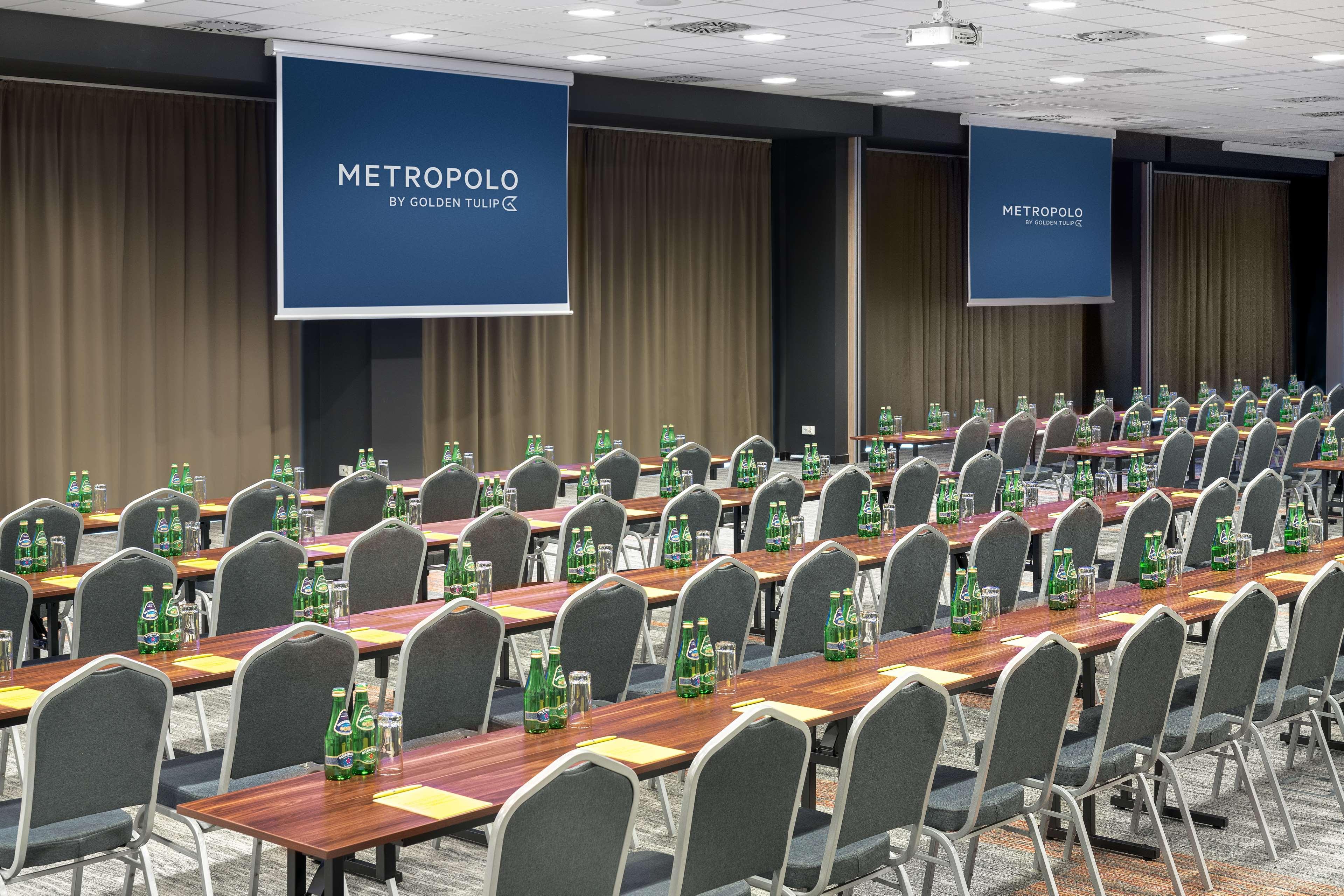 Metropolo By Golden Tulip Krakow Hotel Ngoại thất bức ảnh